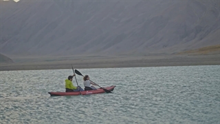 ویدئویی زیبا از کایاک سواری پویانیز / 09123458916