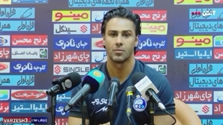 این پرسپولیسه که به هیچکس جام نمیده نه شما مشتی