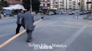 قادر و مرسدس خیالی کاشت ریش