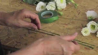 DIY Wedding Flowers - How to make a Flower Crown by Campbell's Flower School