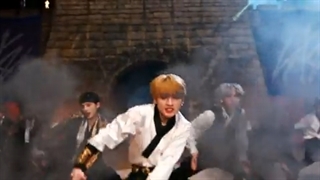 تیزر موزیک ویدئو فوق خفن STRAYKIDS به اسم THUNDER (صاعقه)