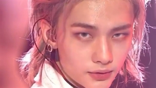 Straykids (Han ang hyunjin)