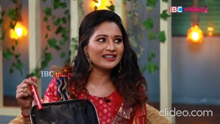 Sharanya Turadi about VJ Chitra | Makeup Bag Tour in Tamil