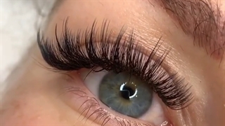 اکستنشن مژه دلوکس پروفشنال