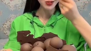 اسمرفود/کوتاه/کیک شکلاتی