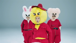 اجرای " Thunderous PV "ورژن SKZOO از گروه استری کیدز با کیفیت عالی