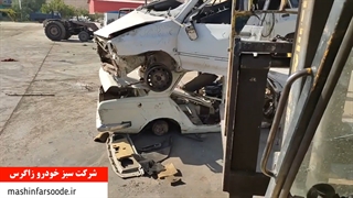 لیفتراک در قبرستان ماشین ها