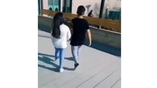 تو رو قراننننننننننن شوری رو ب کوری نرسونیددد اخه ابلفضلی این چ سمی عهههههه :|||||||| میخوام خودمو از پنجره پرت کنم پایین =___=