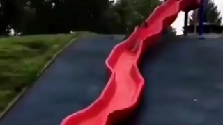 سرسره مخصوص بچه ی فامیل