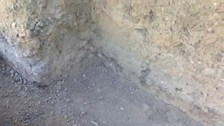 چطور با استفاده از تراز لیزری یک خط عمود از دیوار بدست بیاریم