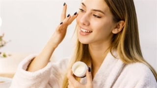 کرم مخصوص پوست چرب ویتابلا