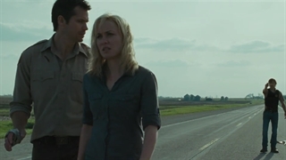 فیلم سینمایی The Crazies 2010 (کنترل و کشتار مردم توسط واکسن و امواج 5g)