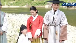 پشت صحنه قسمت اخر پارت دوم سریال عاشقان آسمان سرخ با زیرنویس