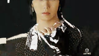 محاله از علاقم بهت کم شه ... مطمعنم کلی موفقیت در انتظارته مینهیوک ولفی خودم ...