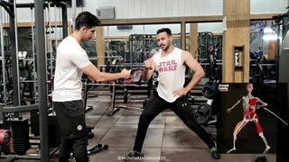 حرکت ترکیبی سمی پرس سینه با لانچ چرخشی خیلی خفنه