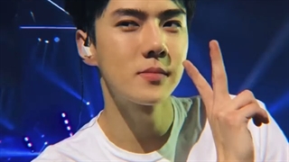 عکس هایی که سهون از خودش میگیره VS عکسایی که ازش میگیرن