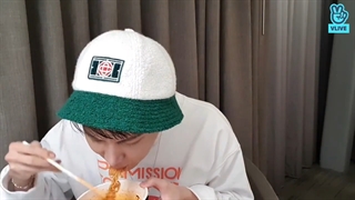 ویلایو جدید جیهوپ بعد کنسرت سوفی لس آنجلس ( زیرنویس فارسی آنلاین ) bts jhope vlive