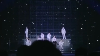 کنسرت اکسو (کپشن)