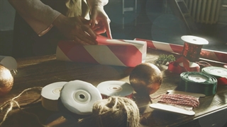 کاور رزی بلک پینک از "آهنگ کریسمس" / The Christmas Song" covered by rosé of BLACKPINK"