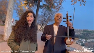 استاد فرج علیپور و دخترشان آرام، اسپانیا دی ۱۴۰۰