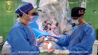 جراحی میکروسکوپی تومور نخاعی