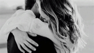 دکلمه شعر در حسرت آغوش تو هستم بغلم کن از محمد خوش بین