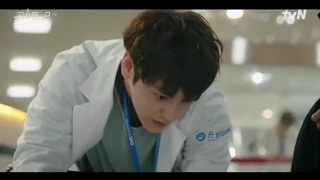 قسمت 4 دکتر روح با زیرنویس آنلاین (The Ghost Doctor) با بازی رین و کیم بوم و یوئی - kdrama.series.ir