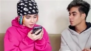 ولاگ چالش هرچی که روی کاغذ نوشته شده رو باید انجام بدی