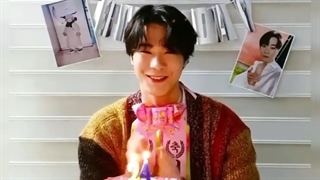 HBD Bini پیشی کوچولو تولدت چوکاهه ^-^ Astro