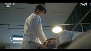 قسمت 7 سریال کره ای دکتر روح The Ghost Doctor 2022 + زیرنویس فارسی چسبیده با بازی کیم بوم،رین و یوئی-720p