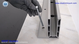 نصب نرده شیشه ای