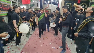 تصاویری از مراسم سینی گردانی حضرت قاسم علیه السلام روستای زفره ١۴٠٢