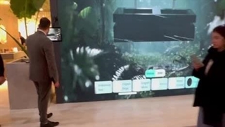 شرکت hello business با حضور مدیر عامل دکتر روح اله آرزو