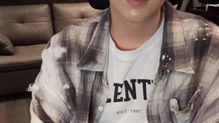 لایو شوگا ( BTS) همراه زیرنویس فارسی آنلاین♡♡کپ. ( لایو خداحافظی شوگا قبل رفتن به سربازی)