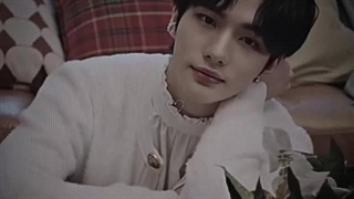 میکس از استری کیدز (◍••◍)。⁩