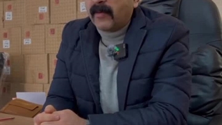 بخونشما وقتی توی دستگاه کارتخوان کارت میکشی مطمئنی که ف...تو...یچرخونه اعتماد نداری !؟منتظر اتفا