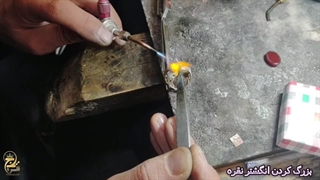 آموزش بزرگ کردن انگشتر نقره با تیکه نقره