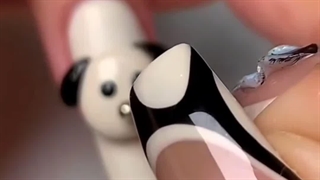 آموزش طراحی و مجسمه سازی ناخن از آموزشگاه آرایشگری بانو نهال 09122937202