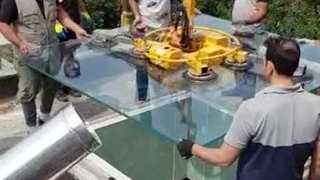 اجرای سقف شیشه ای و روشنایی شاه شیشه