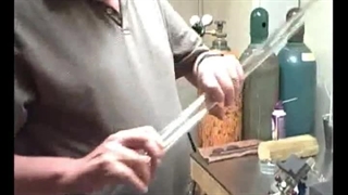 روش ساده برای برش لوله شیشه‌ای کوارتز