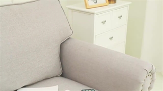 استفاده از جا کنترلی رو مبلی فانتزی جهت نظم دهی به وسایل