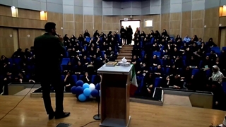 اجرای آهنگ یوسف زمانی در جشن هنرستان