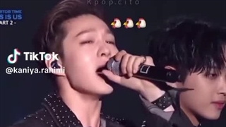 اصن هیچ اتفقای نیوفتاده ها هیچ اتفاقی کی گفته صداش شبیه مرغ شده (:؟؟؟: خنده: