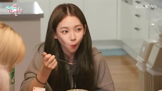 غذا خوردن اعضای AESPA