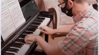 کلاس پیانو آموزشگاه عارف مشهد