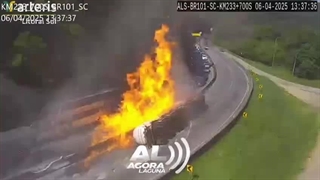 لحظه منفجر شدن یک تانکر سوخت رسان در بزرگراهی در کشور برزیل