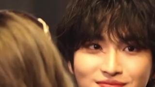 چشماشششش خشمبصص ≥~≤ چشمای ستاره ایشو هیچ وقت نمیتونم ^^